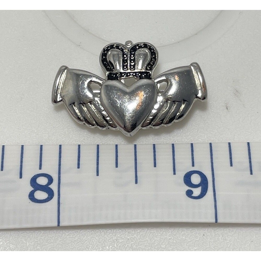 Vintage Claddagh Brooch Silver Tone Crown Heart Hands Irish Pin - Picture 3 of 3
